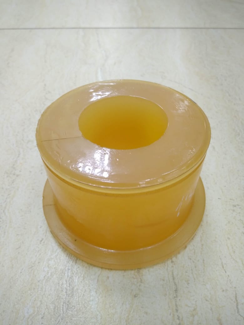 Втулка стабилизатора МАЗ 54321-2916030 ,полиуретан(45,5*88,2*62) "Б-во"