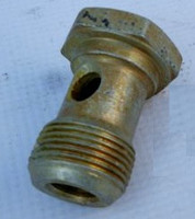 Болт-штуцер М22*1,5 1-цил компрессора 740.3509302