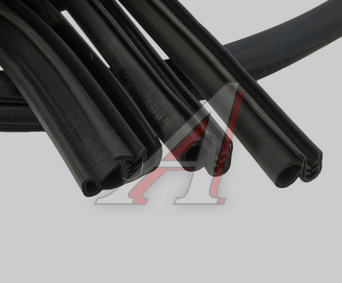 Уплотнитель проёма двери МАЗ 5336-6107030 L-4,3м "КАМРТИ"