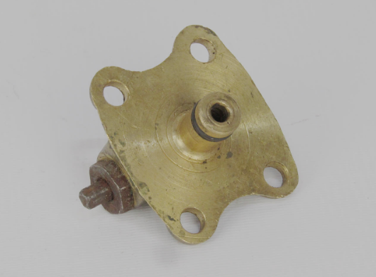 Кран запора воздуха Зил 131-4224110-01