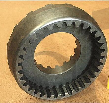 Полумуфта главной передачи ведомая 700.23.02.040-2 (16 зуб)