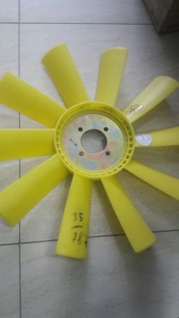 Крыльчатка вентилятора 236НЕ-1308012 (пластик) d=65мм D-540мм универс. 10 лоп. "Ярославль"