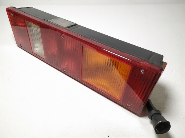 Фонарь зад.светодиод.7452.3716-10 КамАЗ ЕВРО 24в вилка СЦАЗ лев. "АвтоЭлектрика"