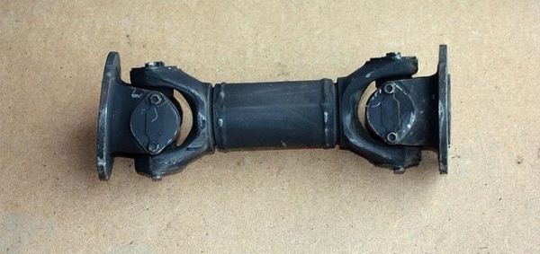 Вал кард.700А.22.08.000-2 двиг-КПП 