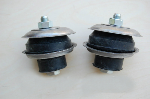 Подушка двиг.пер.УАЗ (9 дет) "Б-во"