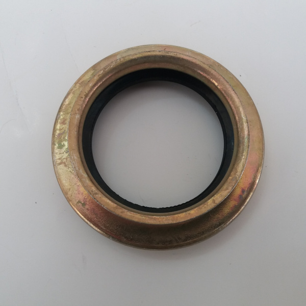 55-80 сальник к/в ГАЗ-53 в обойме "Чайковский"