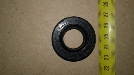 20-40 сальник в/насоса СМД14-20 "Чайковский"