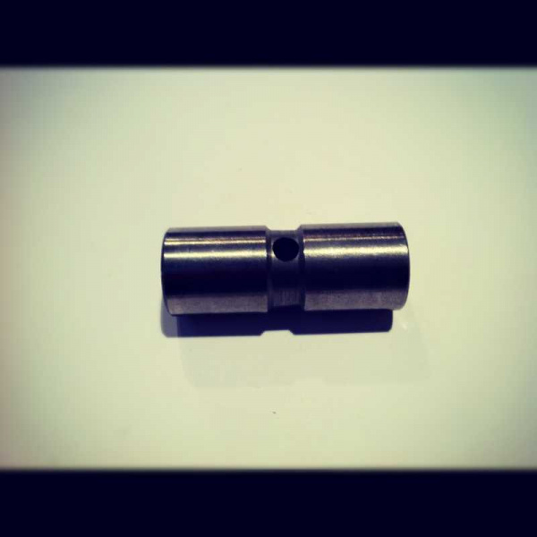 Втулка оси толкателя 240-1007245 сред."ЯМЗ"