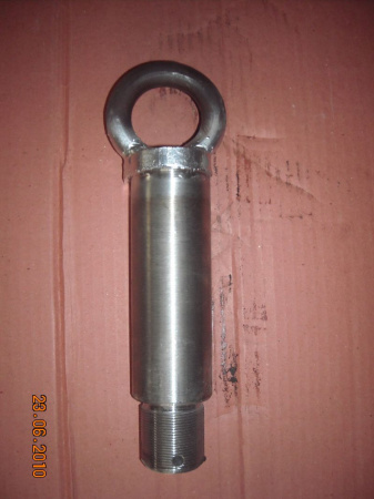 Ось нижнего рычага мех-ма навески  700А.46.28.219 