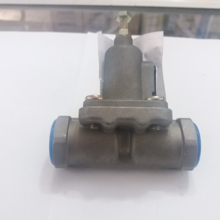 Клапан защ одинарный КамАЗ 100-3515010-01