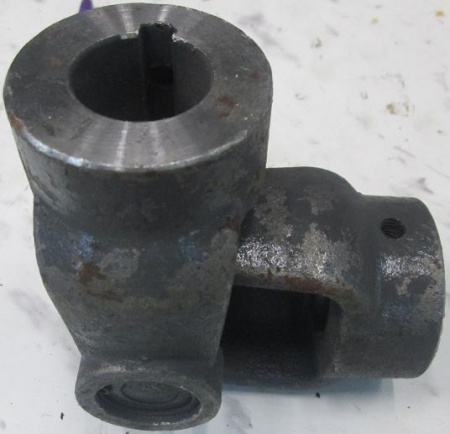 Шарнир карданного вала ГУК (круг 25мм - круг 25мм)