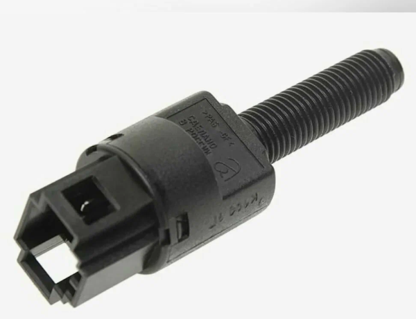 Выключатель стоп-сигнала с электрон.педалями газа 21.3720 (25.3720-01) (ЭМИ) 