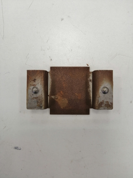 Гнездо упора капота ГАЗель 3302-8407260"ГАЗ"