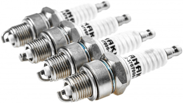 Свечи зажигания NR15YC, к-т 4 шт (УАЗ,ГАЗ с дв. УМЗ-4213,4216 EURO-II) TKU-3707000-71 "Tanaki"