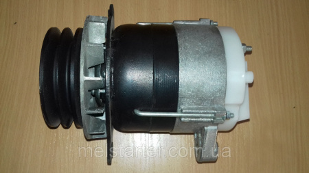 Генератор Т-40  Г-462.3701 14в 700w  "Гродно"