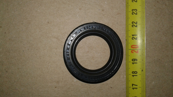 30-47 сальник 201-1113072 "Чайковский"