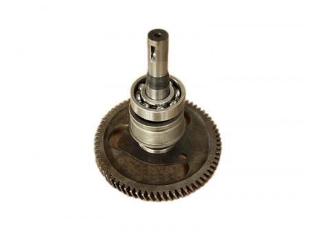 Вал с шестерней привода ТНВД (нов.обр) ф25 мм 236-1029120-В "ЯМЗ"